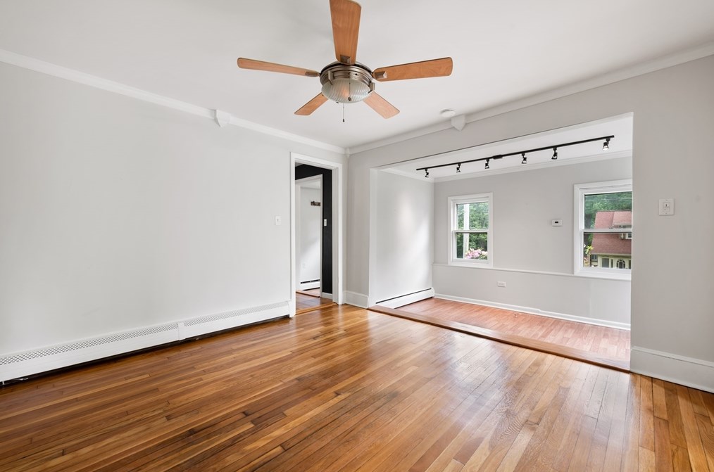 46 Roosevelt Rd, Weymouth MA 00021 exterior