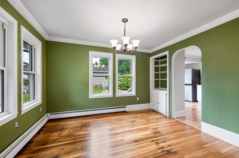 46 Roosevelt Rd, Weymouth MA 00021 exterior