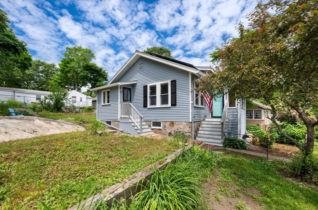 46 Roosevelt Rd, Weymouth MA 00021 exterior