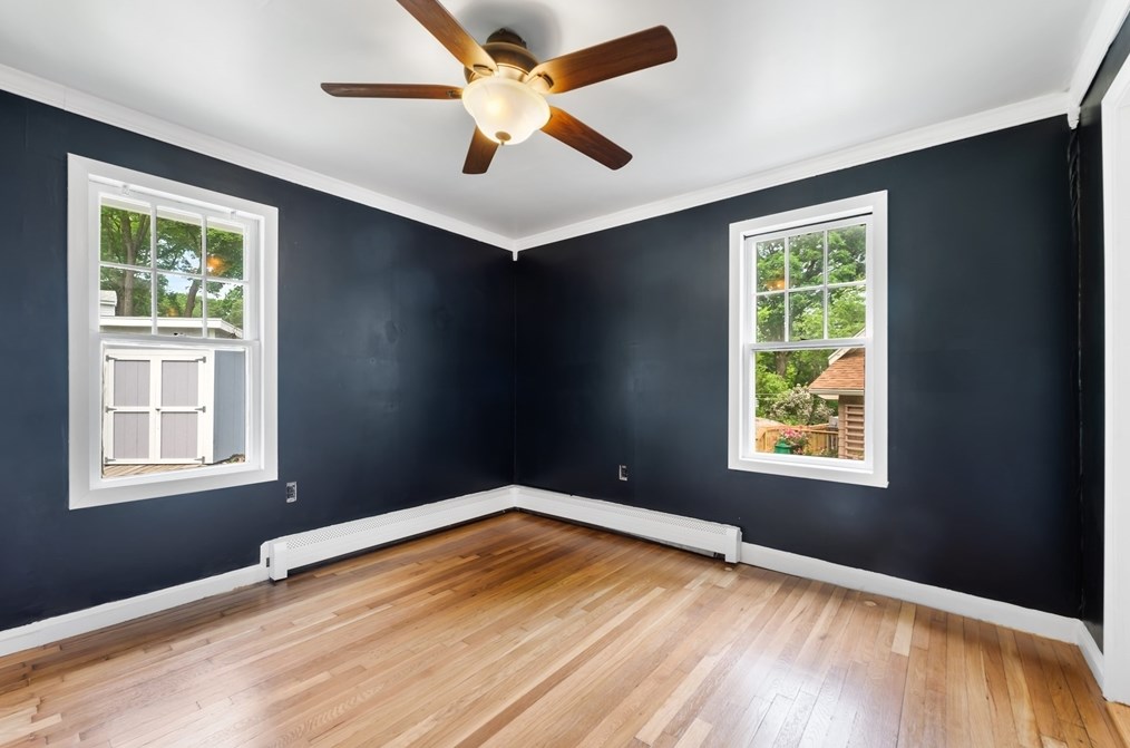 46 Roosevelt Rd, Weymouth MA 00021 exterior