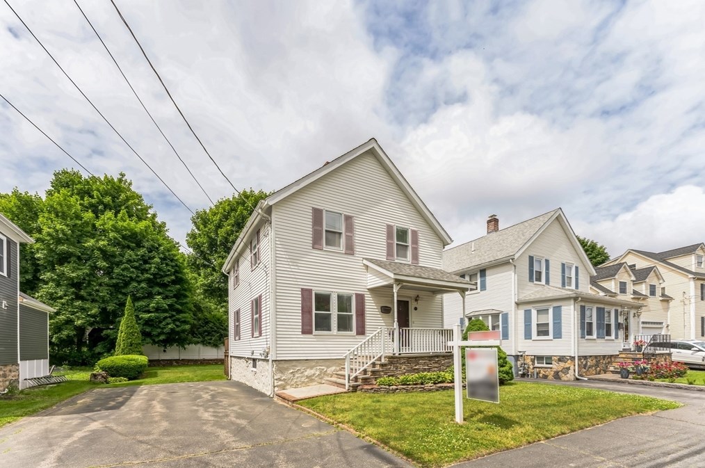 56 Cross St, Norwood, MA 02062-4204