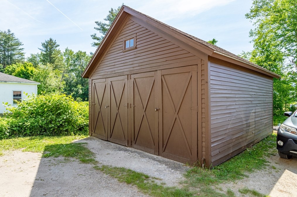 73 Sanders St, Royalston MA  01331-2825 exterior