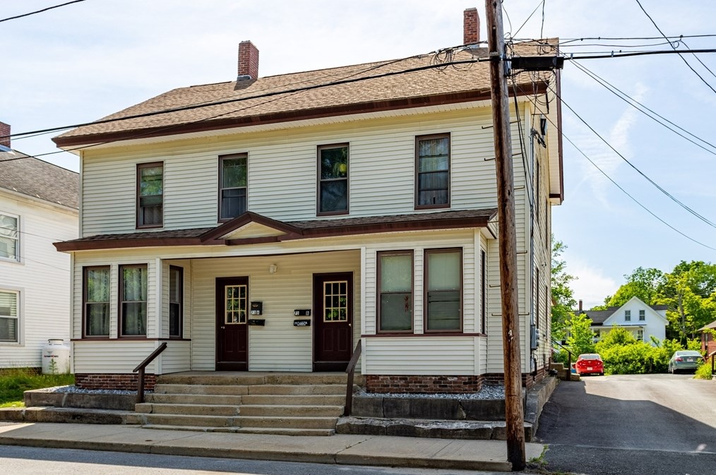 73 Sanders St, Royalston MA  01331-2825 exterior