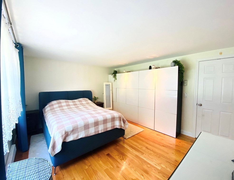 5 Circle Dr, Wilbraham MA 01095-1853 exterior