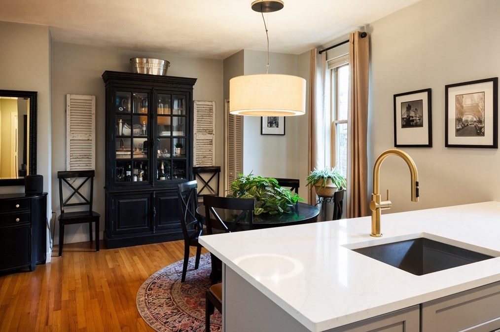 22 Church #6, Newton, MA 02166