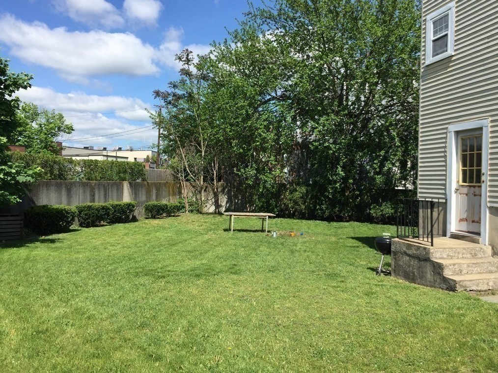 23 Damon Park, Arlington MA  02474-5221 exterior