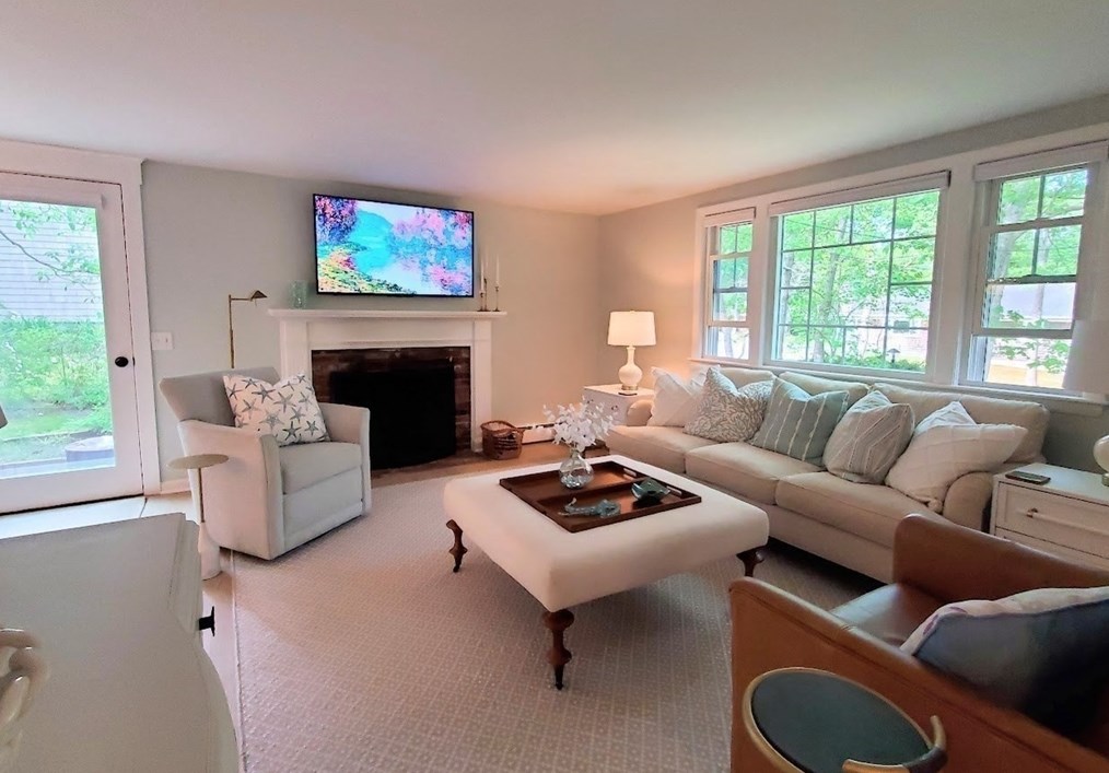 20 Surrey Ln, Harwich MA 02645-3116 exterior