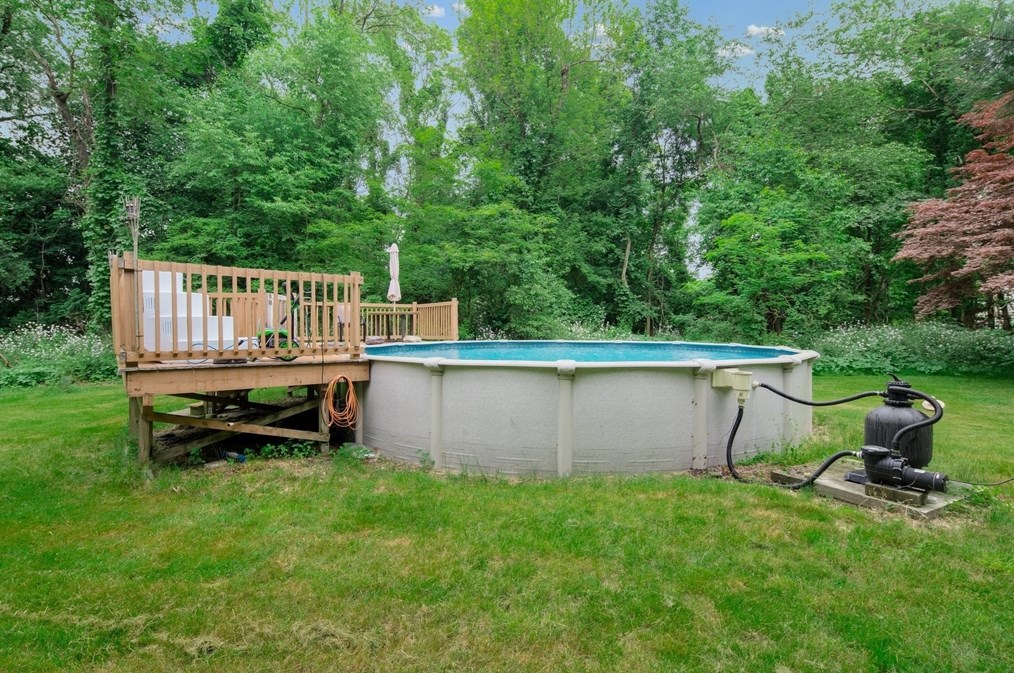 777 St, East Bridgewater MA 02324-2403 exterior