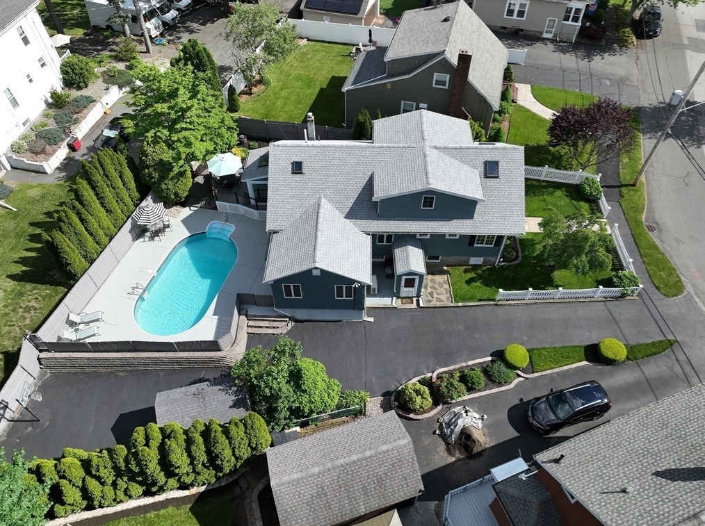 52 Pearson St, Saugus MA  01906 exterior