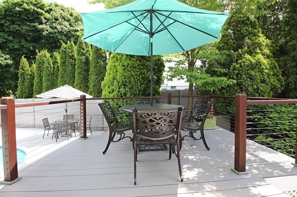 52 Pearson St, Saugus MA  01906 exterior