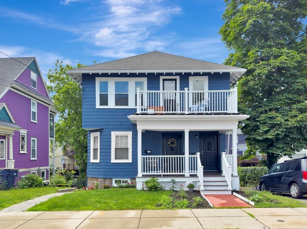 56 Farquhar St, Boston, MA 02131 exterior