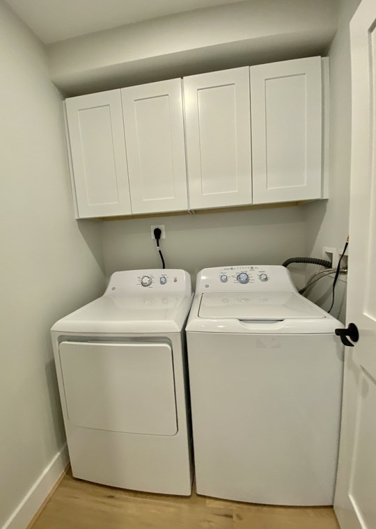 187 Bridge St, Dedham MA  02026-1755 exterior