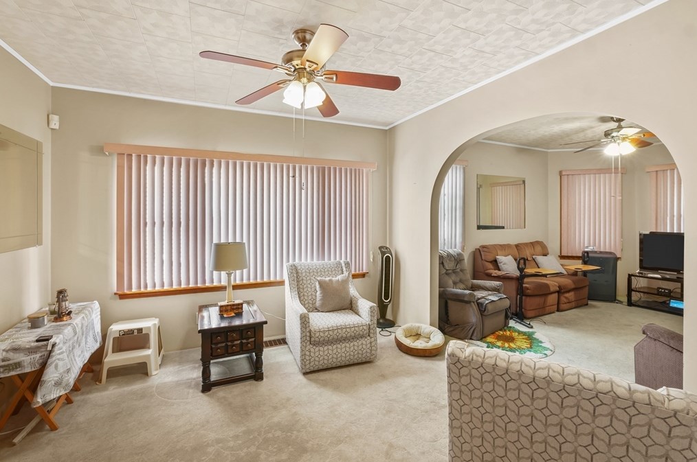 51 Calumet St, New Bedford MA 02744-1415 exterior