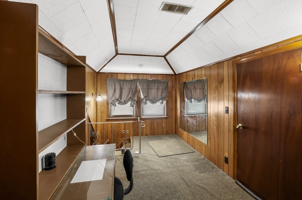 51 Calumet St, New Bedford MA 02744-1415 exterior