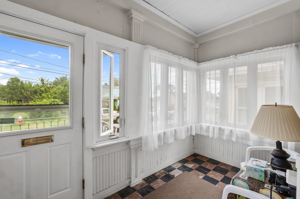 51 Calumet St, New Bedford MA 02744-1415 exterior