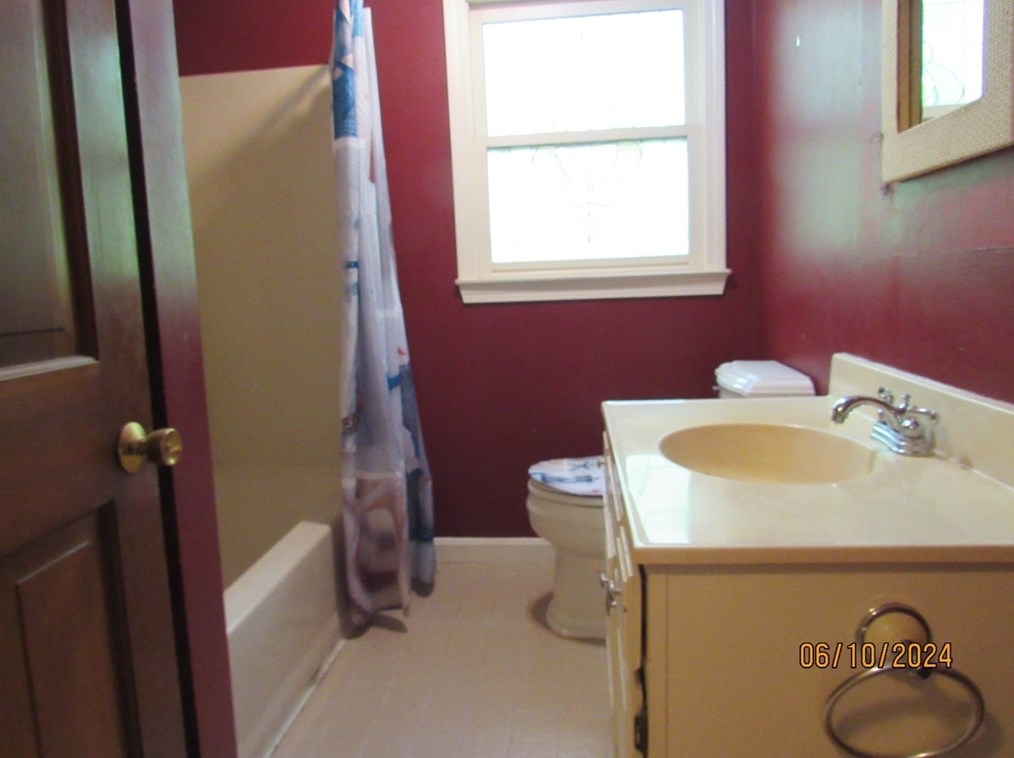 22 Pinehurst Dr, Bourne MA 02532-4234 exterior