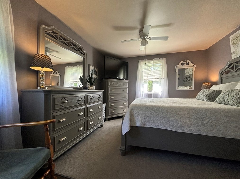 39 Washington Ave, Royalston MA 01331-9552 exterior