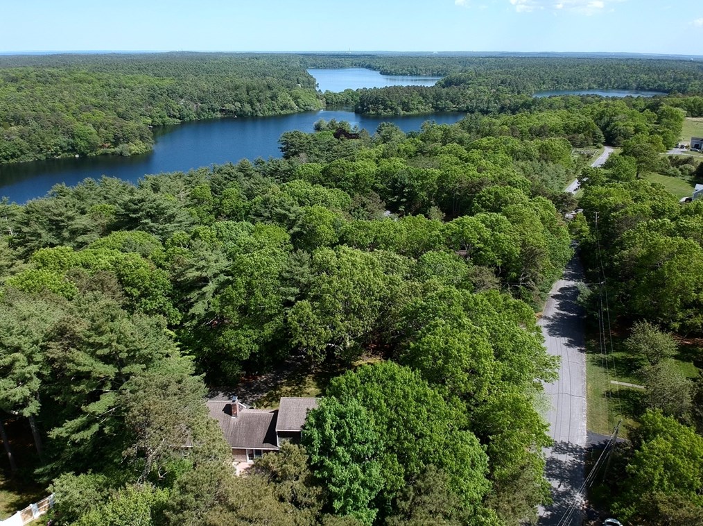 11 Anchor Dr, Plymouth, MA 02360