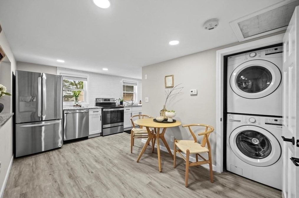 14 Pinehurst Dr, Wareham MA  02571-2065 exterior