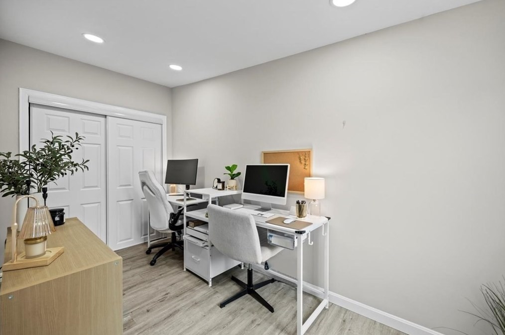 14 Pinehurst Dr, Wareham MA  02571-2065 exterior