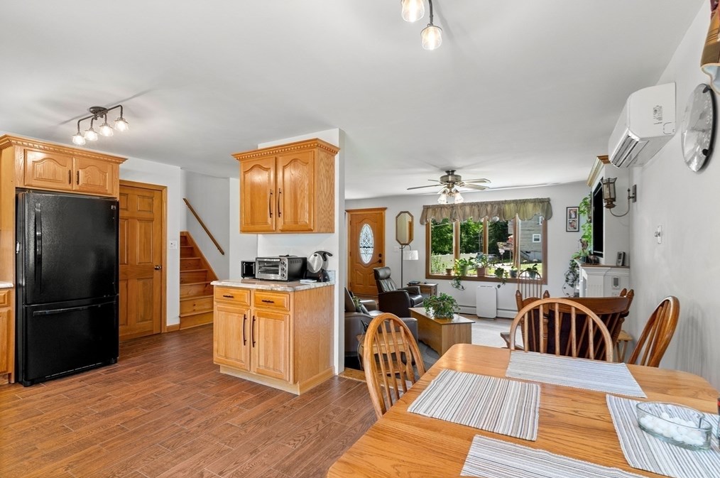 49 Adams St, Haverhill MA 01830-6861 exterior