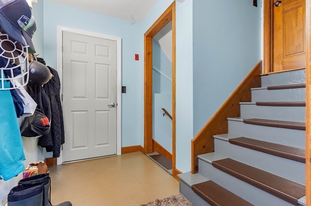 49 Adams St, Haverhill MA 01830-6861 exterior