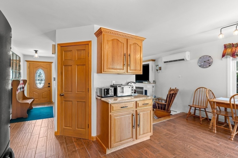 49 Adams St, Haverhill MA 01830-6861 exterior