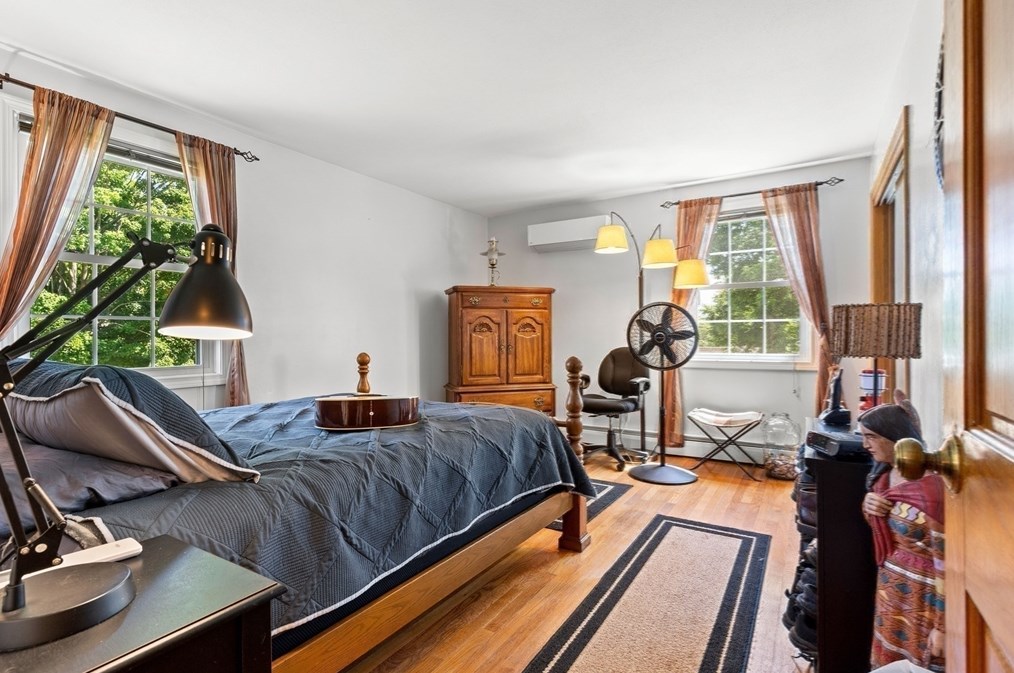 49 Adams St, Haverhill MA 01830-6861 exterior