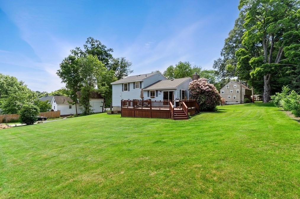 49 Adams St, Haverhill MA 01830-6861 exterior