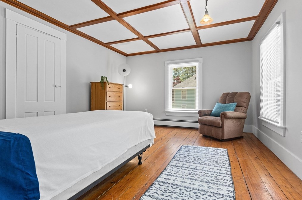 16 High St, Merrimac MA  01860-2303 exterior