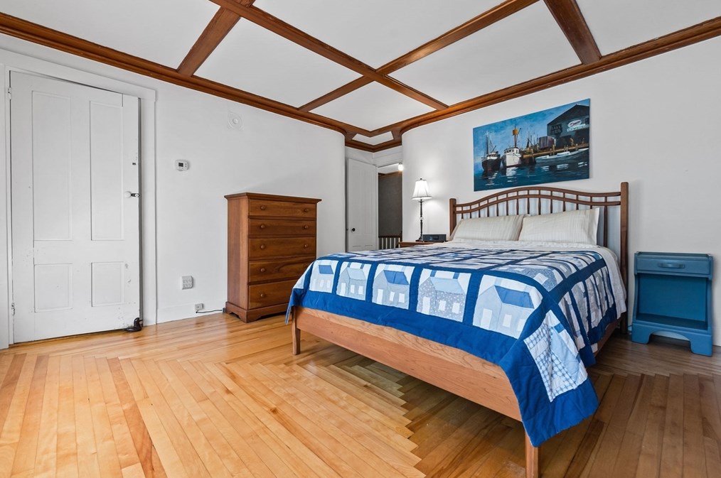 16 High St, Merrimac MA  01860-2303 exterior