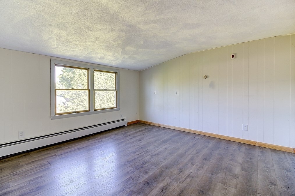 12 Chainey St, Seekonk MA 02771-4312 exterior