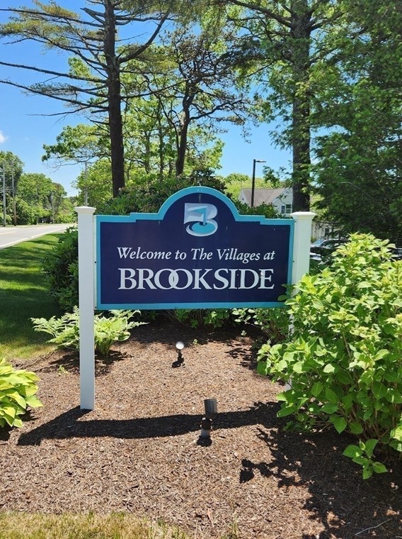 3 Amberwood Ct, Bourne MA  02532-8324 exterior