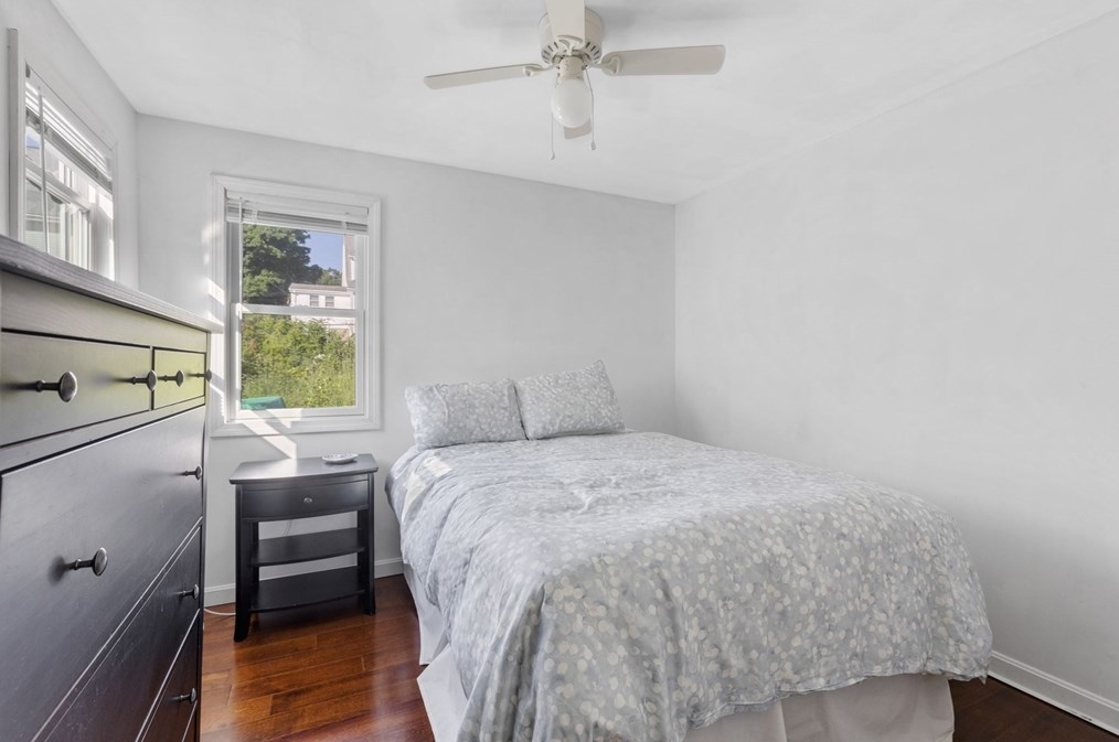 134 Madison Ave, Quincy MA 02169-7926 exterior