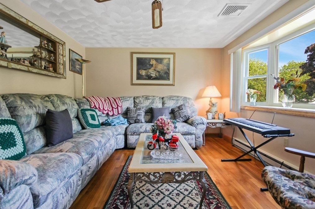 14 Jade St, Methuen MA exterior