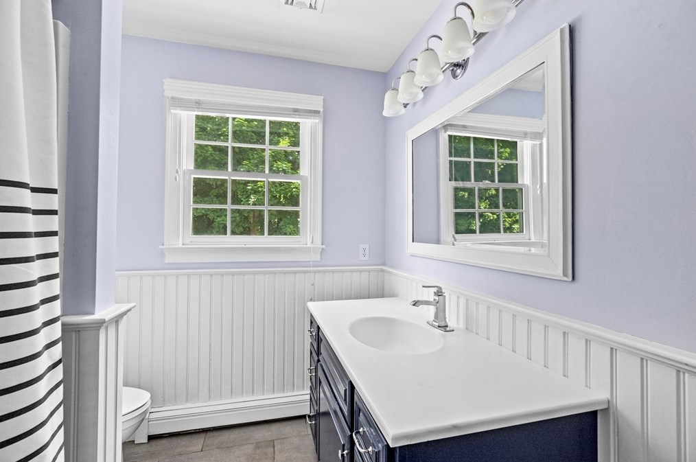 4 Julian Way, Hingham MA 02043-3939 exterior