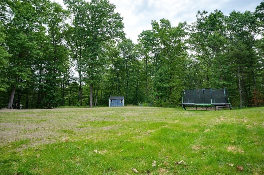 356 Whitney St, Northborough MA 01532-1146 exterior