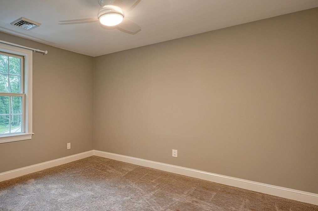 356 Whitney St, Northborough MA 01532-1146 exterior