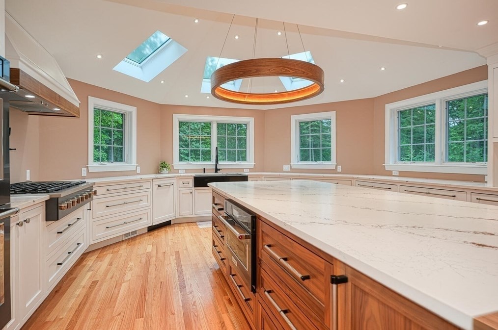 356 Whitney St, Northborough MA 01532-1146 exterior