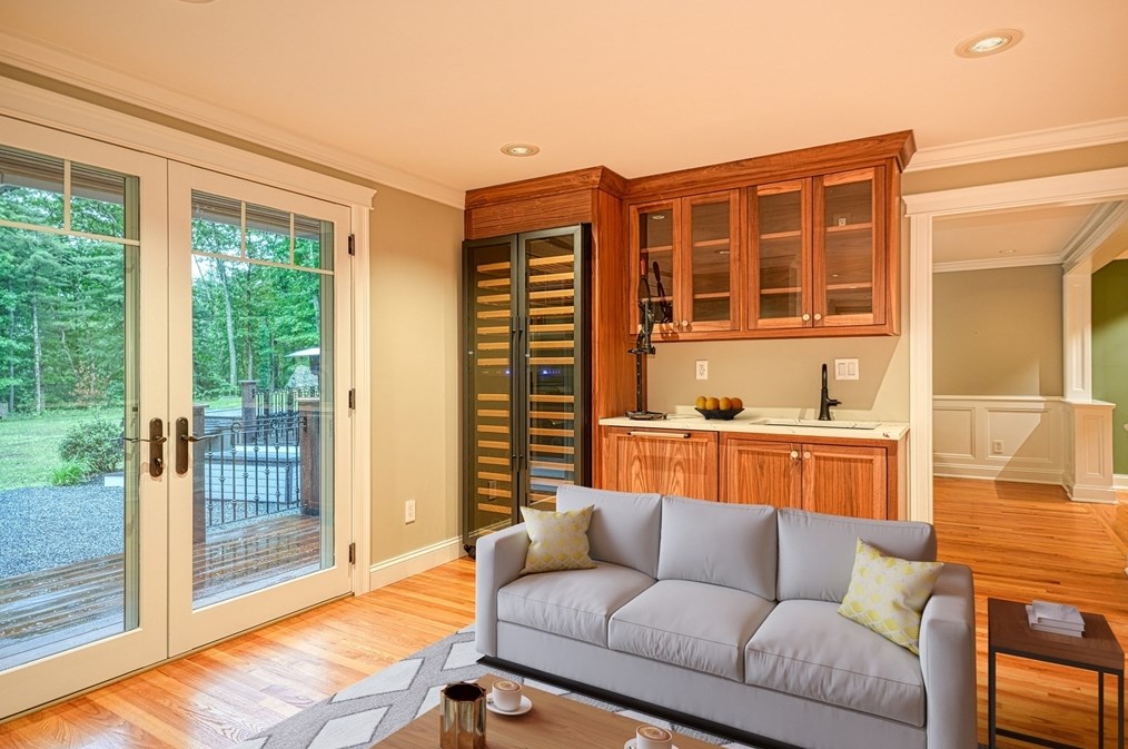 356 Whitney St, Northborough MA 01532-1146 exterior