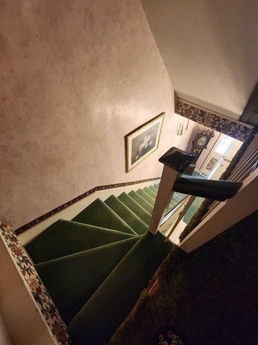 127 Hart St, Taunton MA 02780-4950 exterior