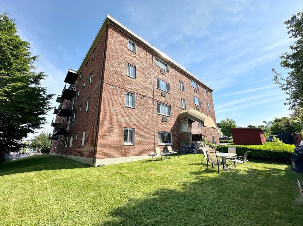 30 Rich St, Malden MA 02148-7865 exterior