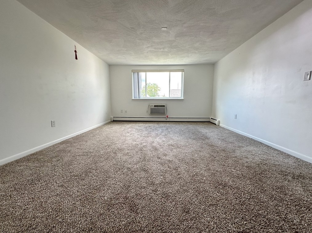 30 Rich St #15, Malden, MA 02148