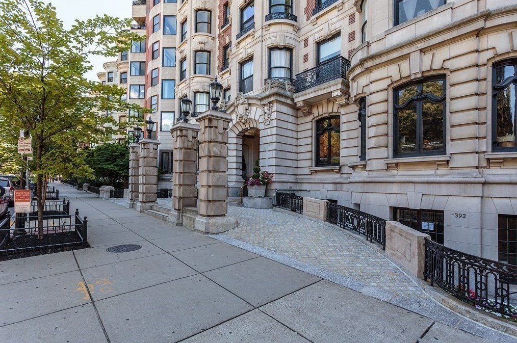 390 Commonwealth Ave #612, Boston, MA