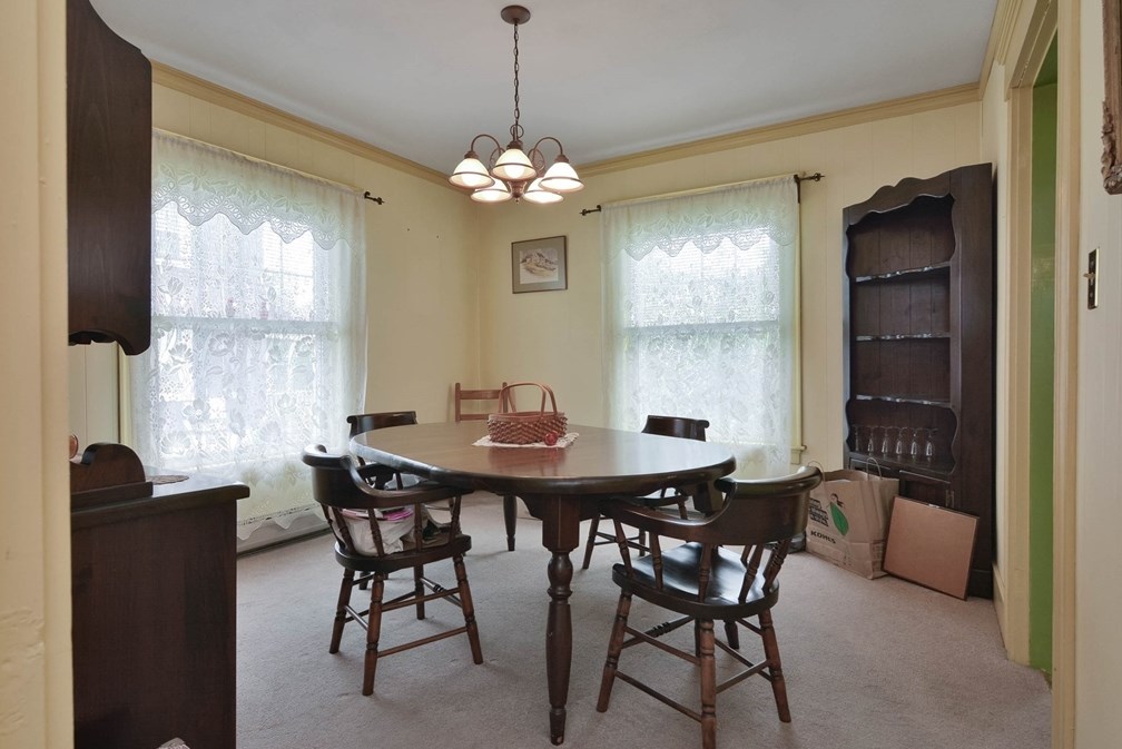 154 Woodland St, Lawrence MA 01841-2333 exterior