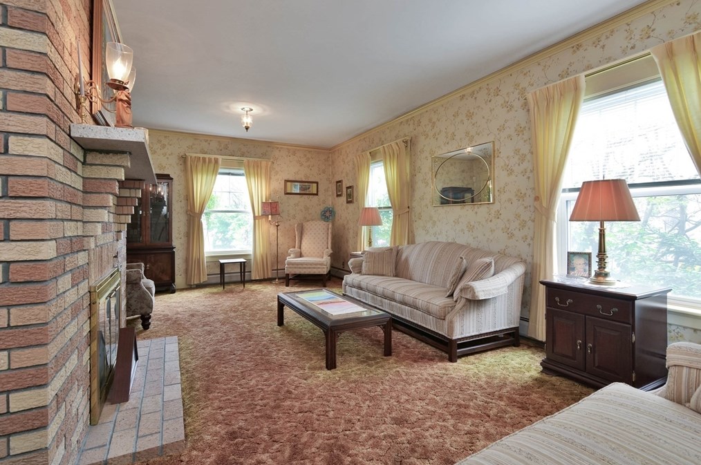 154 Woodland St, Lawrence MA 01841-2333 exterior