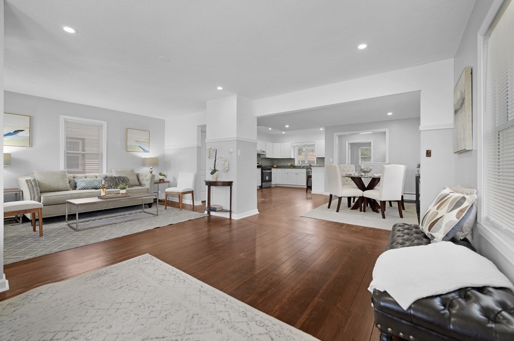 307 Tinkham St, New Bedford MA 02746-1821 exterior