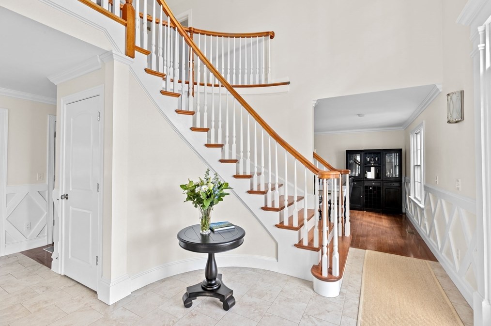 259 Lynch Ave, Fall River MA 02726 exterior