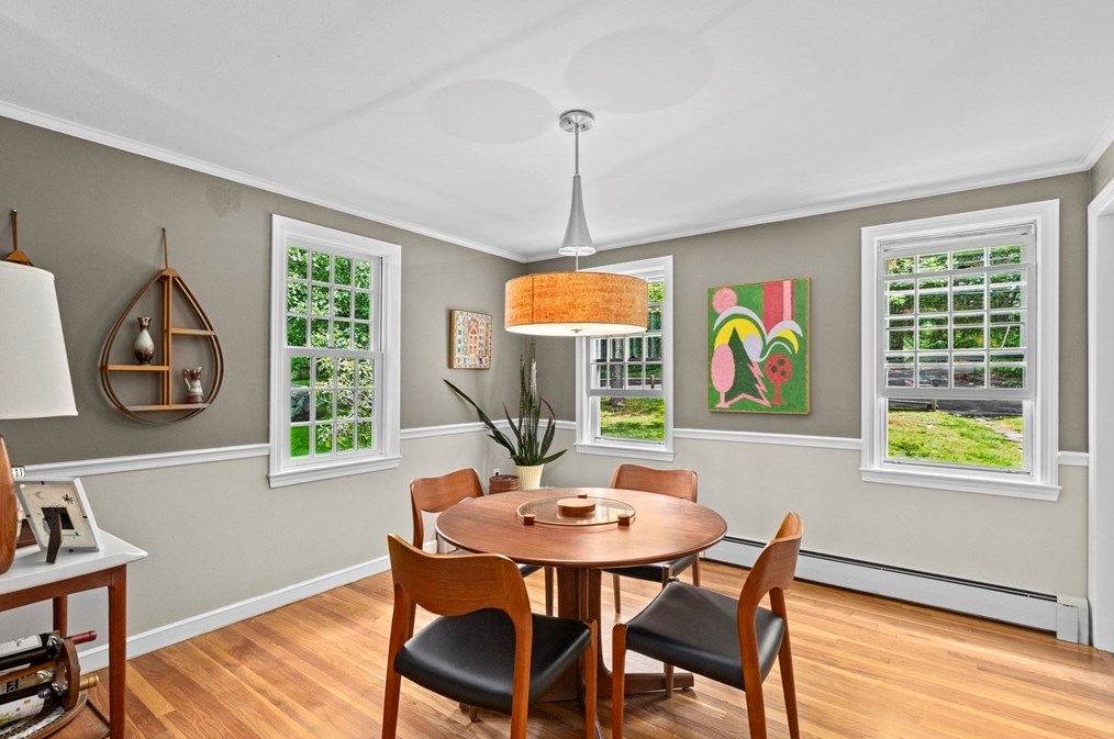 203 Lazell St, Hingham MA 02043-4404 exterior