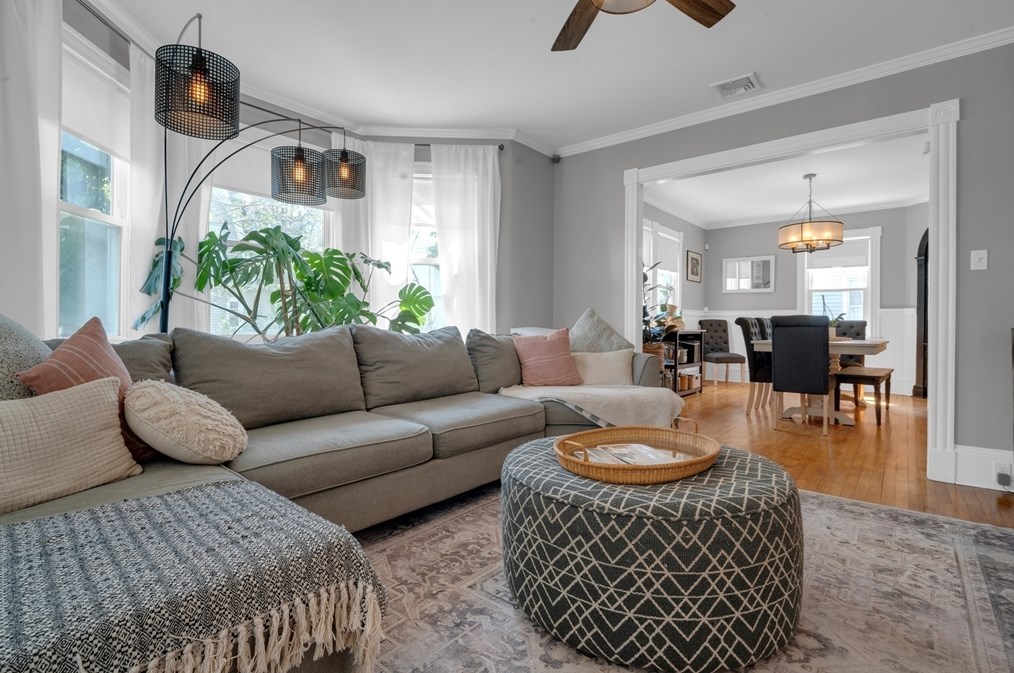 21 Tremont St, New Bedford MA 02740-3714 exterior